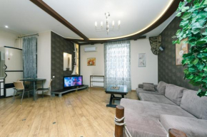 One bedroom. Luxury. 25.Antonovycha. Centre, Kiev